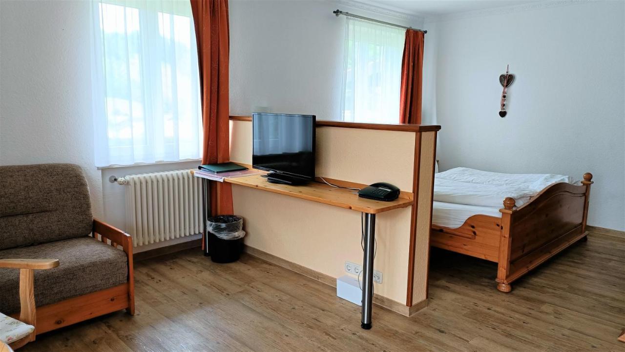 Hotel Landhaus Staufenblick Оберштауфен Екстер'єр фото