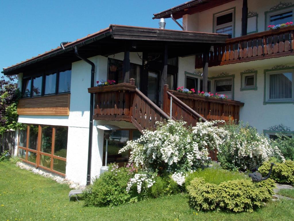 Hotel Landhaus Staufenblick Оберштауфен Екстер'єр фото